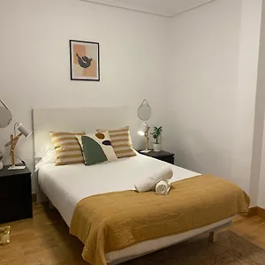 Apartamento Amplio Y A Pie De Playa La Concha, San Sebastián